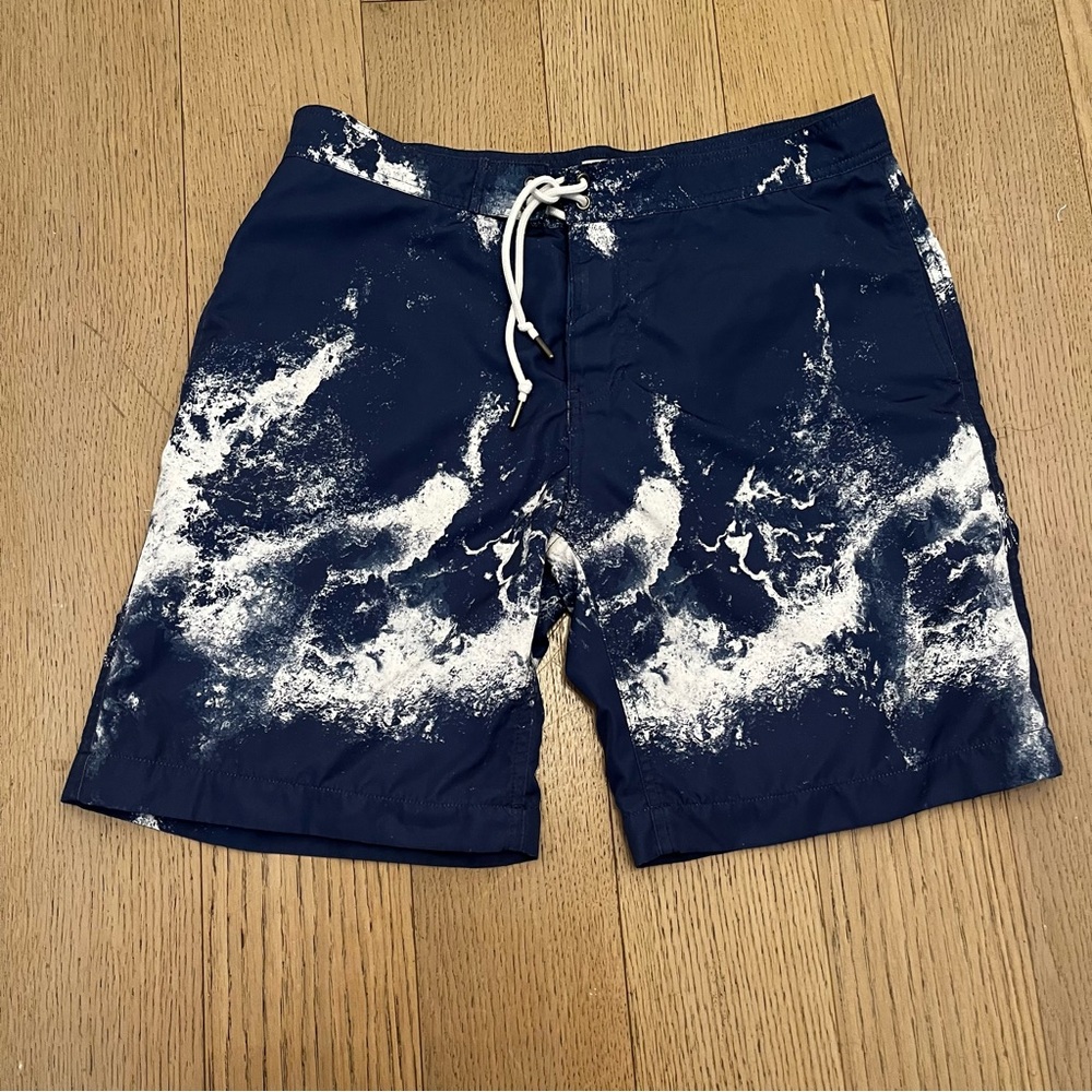john elliott wave boardshorts size 3